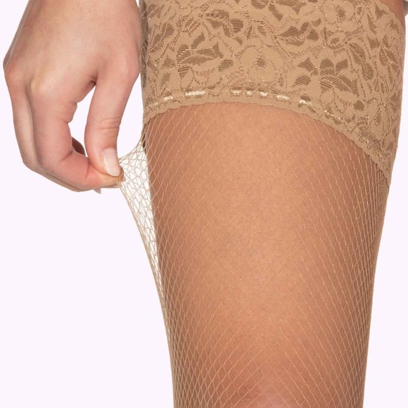 GIORGIA Fishnets Thigh Highs - Picture 1 of 5
